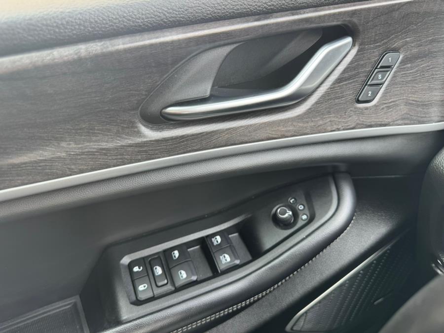 2021 Jeep Grand Cherokee L Limited 4x4, available for sale in Newark , New Jersey | Champion Used Auto Sales 2. Newark , New Jersey 2021 Jeep Grand Cherokee L Limited 4x4, available for sale in Newark , New Jersey | Champion Used Auto Sales 2. Newark , New Jersey
