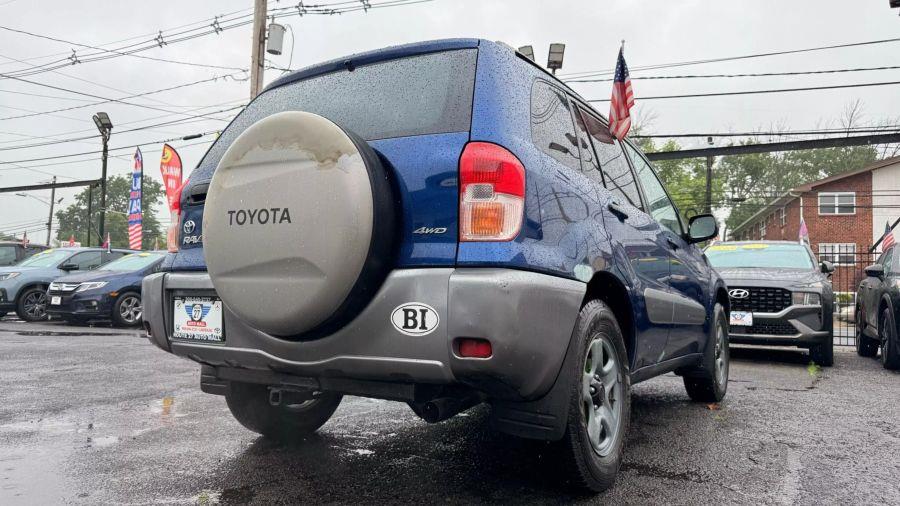 2002 Toyota Rav4 Sport Utility 4D, available for sale in Linden, New Jersey | Route 27 Auto Mall. Linden, New Jersey 2002 Toyota Rav4 Sport Utility 4D, available for sale in Linden, New Jersey | Route 27 Auto Mall. Linden, New Jersey