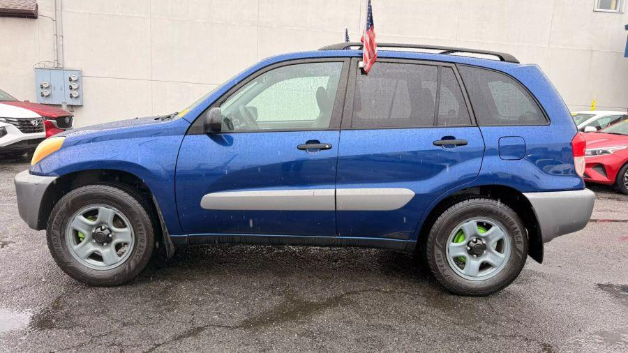 2002 Toyota Rav4 Sport Utility 4D, available for sale in Linden, New Jersey | Route 27 Auto Mall. Linden, New Jersey 2002 Toyota Rav4 Sport Utility 4D, available for sale in Linden, New Jersey | Route 27 Auto Mall. Linden, New Jersey