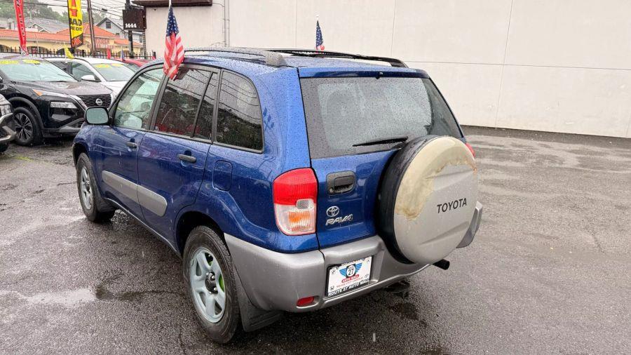 2002 Toyota Rav4 Sport Utility 4D, available for sale in Linden, New Jersey | Route 27 Auto Mall. Linden, New Jersey 2002 Toyota Rav4 Sport Utility 4D, available for sale in Linden, New Jersey | Route 27 Auto Mall. Linden, New Jersey