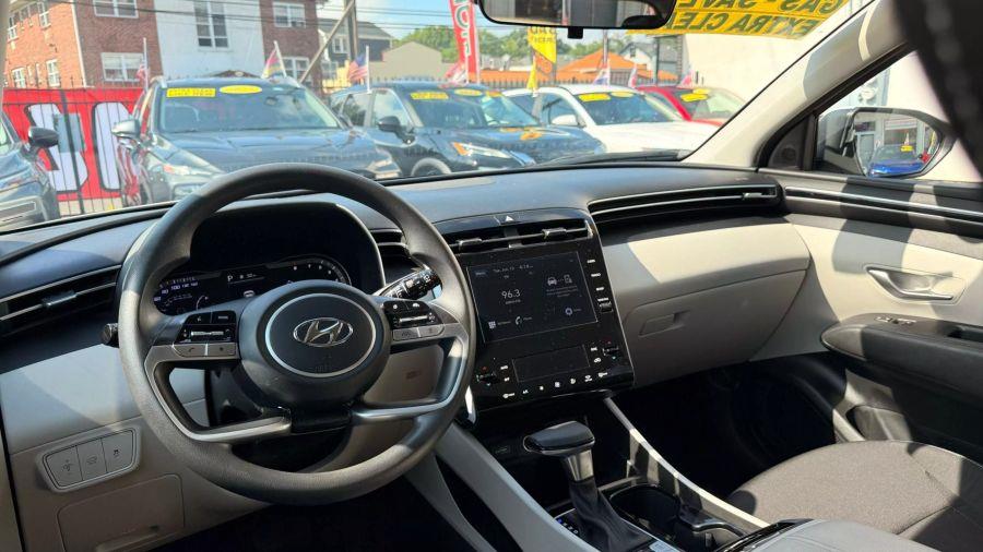 2024 Hyundai Tucson SEL Sport Utility 4D, available for sale in Linden, New Jersey | Route 27 Auto Mall. Linden, New Jersey 2024 Hyundai Tucson SEL Sport Utility 4D, available for sale in Linden, New Jersey | Route 27 Auto Mall. Linden, New Jersey