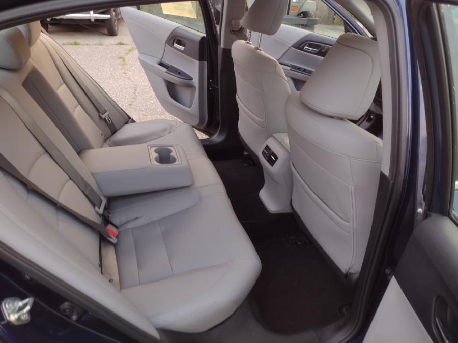 2015 Honda Accord Sedan 4dr I4 CVT EX-L, available for sale in Chicopee, Massachusetts | Matts Auto Mall LLC. Chicopee, Massachusetts 2015 Honda Accord Sedan 4dr I4 CVT EX-L, available for sale in Chicopee, Massachusetts | Matts Auto Mall LLC. Chicopee, Massachusetts
