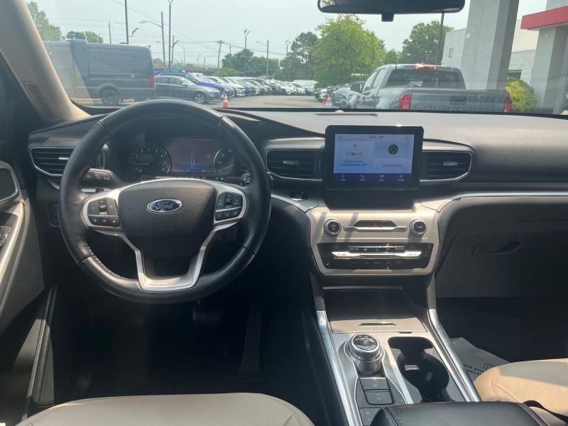 2020 Ford Explorer XLT 4WD, available for sale in Maple Shade, New Jersey | Car Revolution. Maple Shade, New Jersey 2020 Ford Explorer XLT 4WD, available for sale in Maple Shade, New Jersey | Car Revolution. Maple Shade, New Jersey
