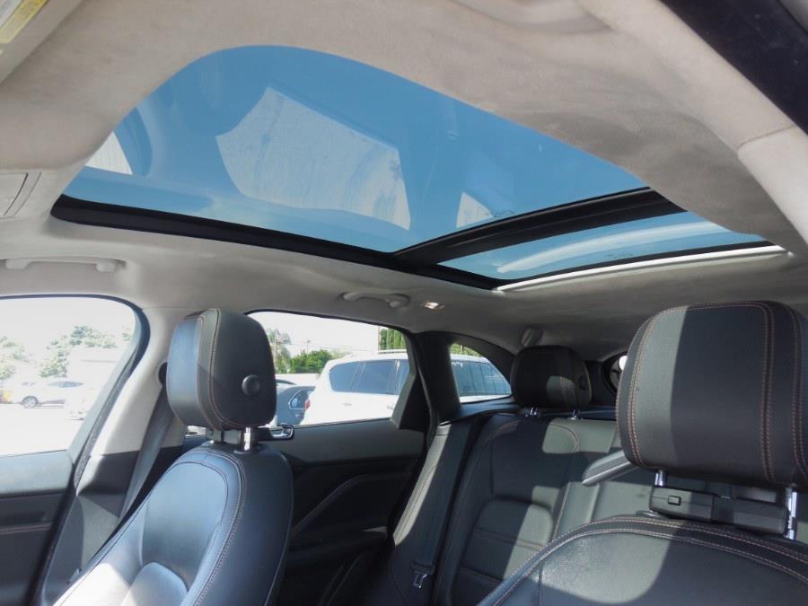 2019 Jaguar F-PACE 20d Prestige AWD, available for sale in Hawaiian Gardens, California | Luxe Motors. Hawaiian Gardens, California 2019 Jaguar F-PACE 20d Prestige AWD, available for sale in Hawaiian Gardens, California | Luxe Motors. Hawaiian Gardens, California