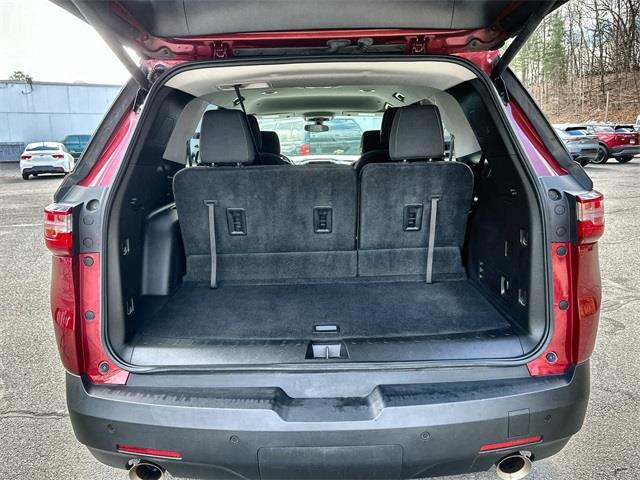 2018 Chevrolet Traverse LT, available for sale in Avon, Connecticut | Sullivan Automotive Group. Avon, Connecticut 2018 Chevrolet Traverse LT, available for sale in Avon, Connecticut | Sullivan Automotive Group. Avon, Connecticut