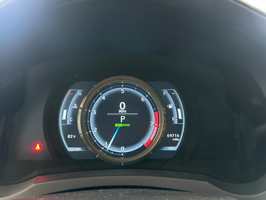 2016 Lexus IS 300 F SPORT 4dr Sdn AWD, available for sale in Inwood, New York | 5 Towns Drive. Inwood, New York 2016 Lexus IS 300 F SPORT 4dr Sdn AWD, available for sale in Inwood, New York | 5 Towns Drive. Inwood, New York