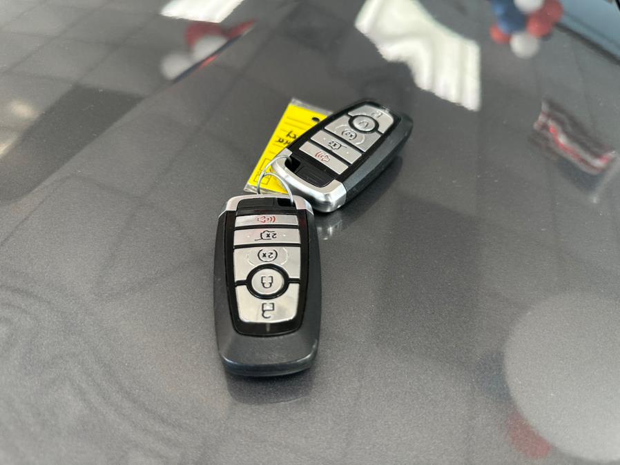 2022 Ford Explorer XLT 4WD, available for sale in Inwood, New York | 5 Towns Drive. Inwood, New York 2022 Ford Explorer XLT 4WD, available for sale in Inwood, New York | 5 Towns Drive. Inwood, New York