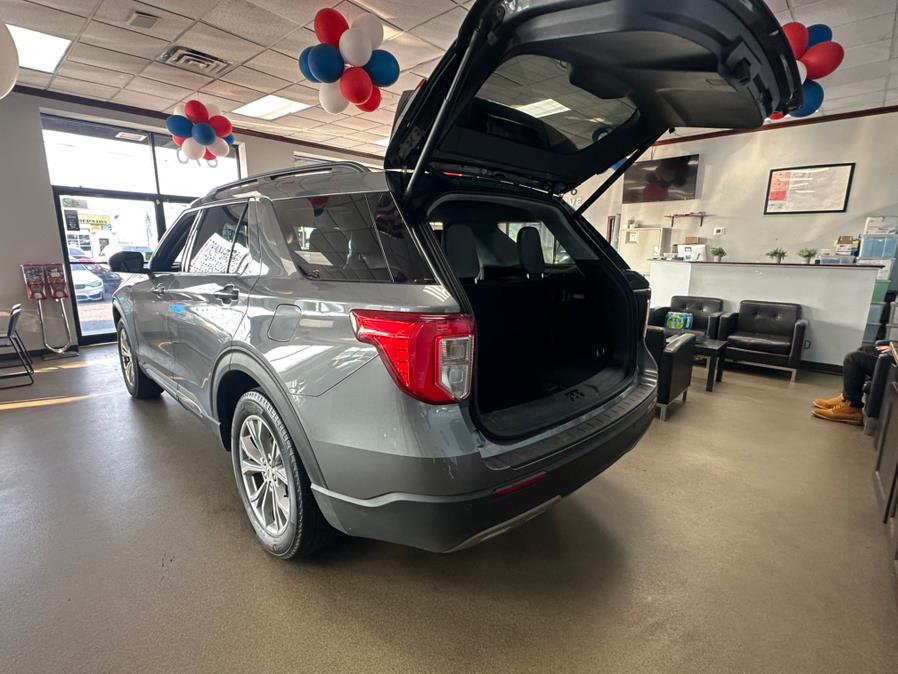 2022 Ford Explorer XLT 4WD, available for sale in Inwood, New York | 5 Towns Drive. Inwood, New York 2022 Ford Explorer XLT 4WD, available for sale in Inwood, New York | 5 Towns Drive. Inwood, New York