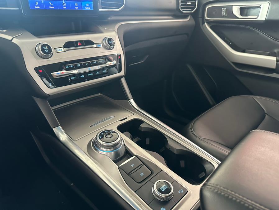 2022 Ford Explorer XLT 4WD, available for sale in Inwood, New York | 5 Towns Drive. Inwood, New York 2022 Ford Explorer XLT 4WD, available for sale in Inwood, New York | 5 Towns Drive. Inwood, New York