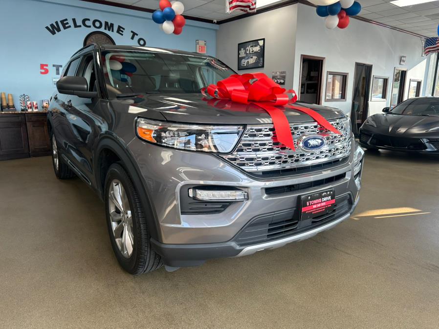 2022 Ford Explorer XLT 4WD, available for sale in Inwood, New York | 5 Towns Drive. Inwood, New York 2022 Ford Explorer XLT 4WD, available for sale in Inwood, New York | 5 Towns Drive. Inwood, New York