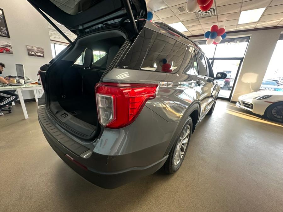 2022 Ford Explorer XLT 4WD, available for sale in Inwood, New York | 5 Towns Drive. Inwood, New York 2022 Ford Explorer XLT 4WD, available for sale in Inwood, New York | 5 Towns Drive. Inwood, New York