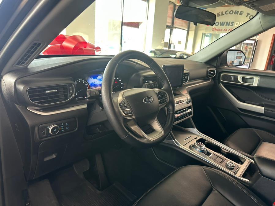 2022 Ford Explorer XLT 4WD, available for sale in Inwood, New York | 5 Towns Drive. Inwood, New York 2022 Ford Explorer XLT 4WD, available for sale in Inwood, New York | 5 Towns Drive. Inwood, New York