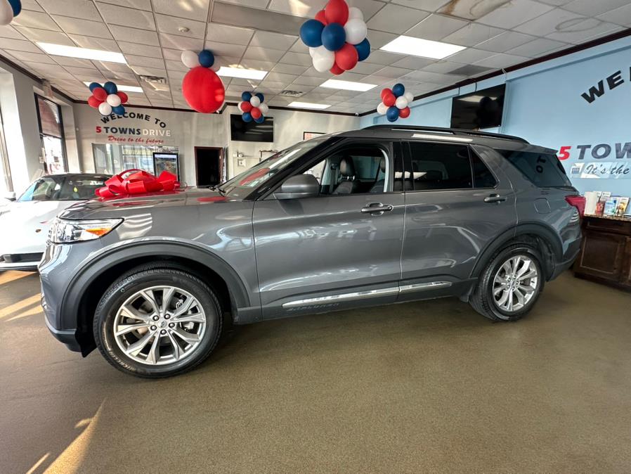 2022 Ford Explorer XLT 4WD, available for sale in Inwood, New York | 5 Towns Drive. Inwood, New York 2022 Ford Explorer XLT 4WD, available for sale in Inwood, New York | 5 Towns Drive. Inwood, New York