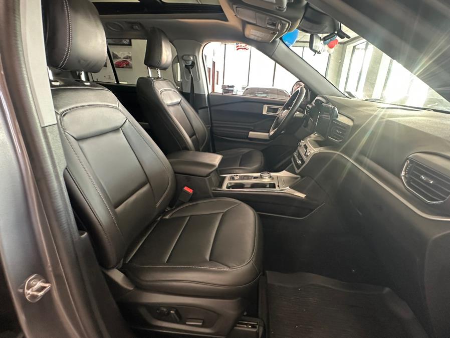 2022 Ford Explorer XLT 4WD, available for sale in Inwood, New York | 5 Towns Drive. Inwood, New York 2022 Ford Explorer XLT 4WD, available for sale in Inwood, New York | 5 Towns Drive. Inwood, New York