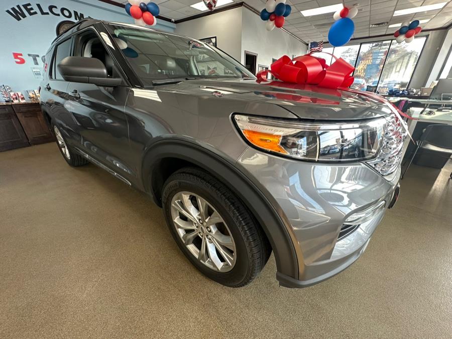 2022 Ford Explorer XLT 4WD, available for sale in Inwood, New York | 5 Towns Drive. Inwood, New York 2022 Ford Explorer XLT 4WD, available for sale in Inwood, New York | 5 Towns Drive. Inwood, New York
