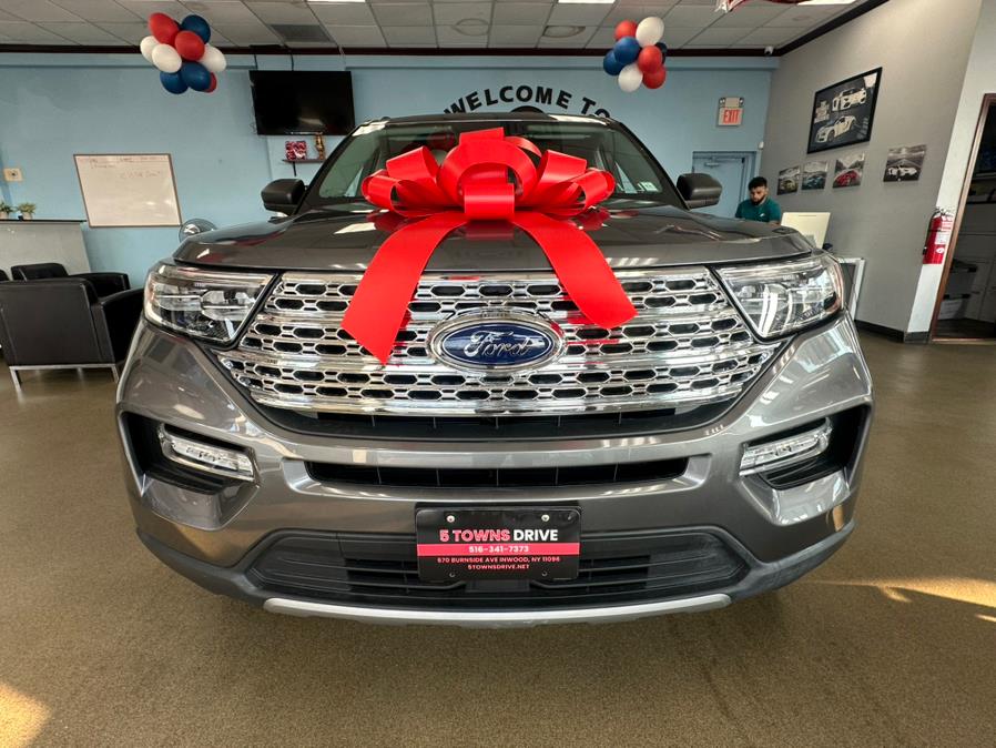 2022 Ford Explorer XLT 4WD, available for sale in Inwood, New York | 5 Towns Drive. Inwood, New York 2022 Ford Explorer XLT 4WD, available for sale in Inwood, New York | 5 Towns Drive. Inwood, New York