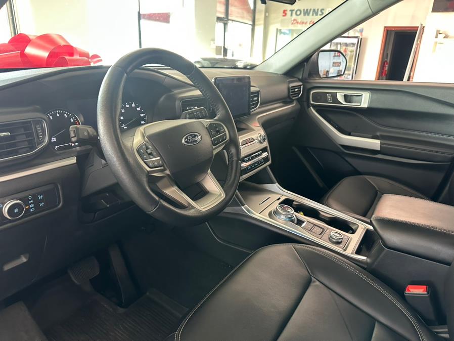 2022 Ford Explorer XLT 4WD, available for sale in Inwood, New York | 5 Towns Drive. Inwood, New York 2022 Ford Explorer XLT 4WD, available for sale in Inwood, New York | 5 Towns Drive. Inwood, New York