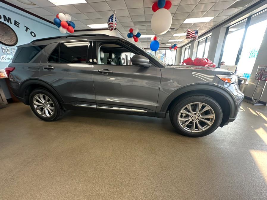 2022 Ford Explorer XLT 4WD, available for sale in Inwood, New York | 5 Towns Drive. Inwood, New York 2022 Ford Explorer XLT 4WD, available for sale in Inwood, New York | 5 Towns Drive. Inwood, New York