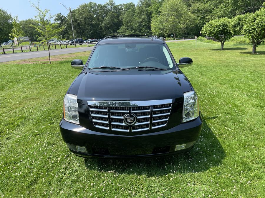 Used 2008 Cadillac Escalade ESV in Plainville, Connecticut | Choice Group LLC Choice Motor Car. Plainville, Connecticut