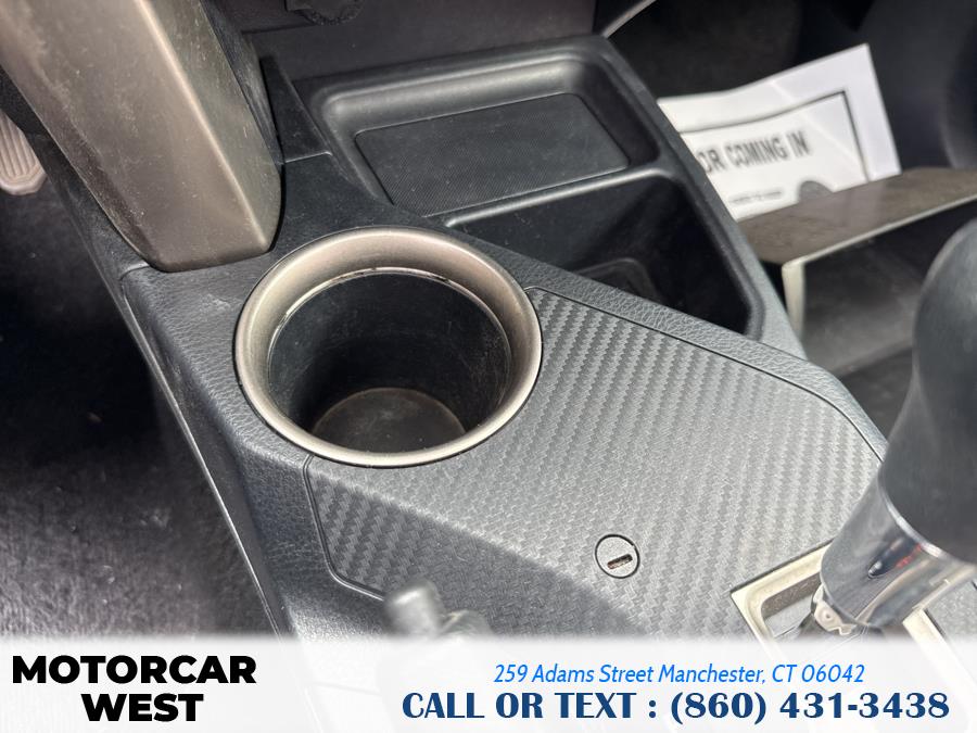 2013 Toyota RAV4 AWD 4dr XLE (Natl), available for sale in Manchester, Connecticut | Motorcar West. Manchester, Connecticut 2013 Toyota RAV4 AWD 4dr XLE (Natl), available for sale in Manchester, Connecticut | Motorcar West. Manchester, Connecticut