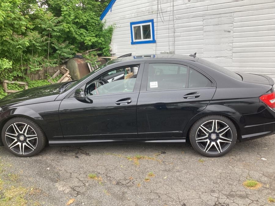 2014 Mercedes-Benz C-Class 4dr Sdn C 300 Sport 4MATIC, available for sale in Manchester, Connecticut | Liberty Motors. Manchester, Connecticut 2014 Mercedes-Benz C-Class 4dr Sdn C 300 Sport 4MATIC, available for sale in Manchester, Connecticut | Liberty Motors. Manchester, Connecticut