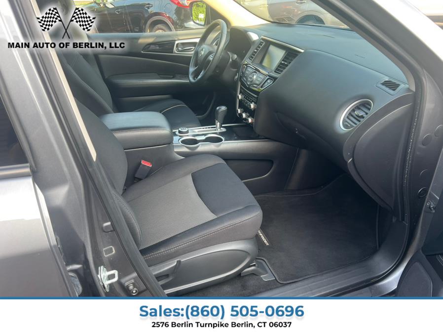 2018 Nissan Pathfinder 4x4 SL, available for sale in Berlin, Connecticut | Main Auto of Berlin. Berlin, Connecticut 2018 Nissan Pathfinder 4x4 SL, available for sale in Berlin, Connecticut | Main Auto of Berlin. Berlin, Connecticut