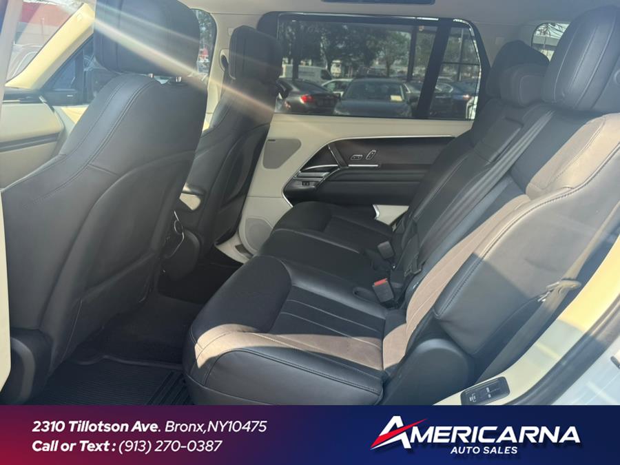 2023 Land Rover Range Rover P530 SE LWB 7 Seat, available for sale in Bronx, New York | Americarna Auto Sales LLC. Bronx, New York 2023 Land Rover Range Rover P530 SE LWB 7 Seat, available for sale in Bronx, New York | Americarna Auto Sales LLC. Bronx, New York