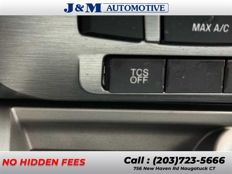 2012 Ford Fusion SE, available for sale in Naugatuck, Connecticut | J&M Automotive Sls&Svc LLC. Naugatuck, Connecticut 2012 Ford Fusion SE, available for sale in Naugatuck, Connecticut | J&M Automotive Sls&Svc LLC. Naugatuck, Connecticut