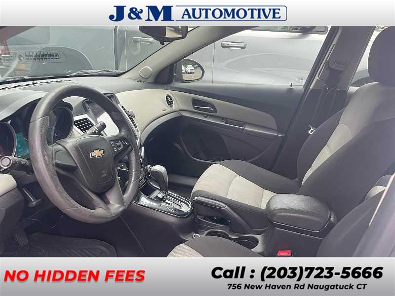 2015 Chevrolet Cruze LS, available for sale in Naugatuck, Connecticut | J&M Automotive Sls&Svc LLC. Naugatuck, Connecticut 2015 Chevrolet Cruze LS, available for sale in Naugatuck, Connecticut | J&M Automotive Sls&Svc LLC. Naugatuck, Connecticut