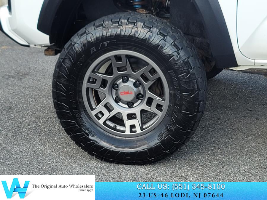 2017 Toyota Tacoma TRD Off Road Access Cab 6'' Bed V6 4x4 AT (Natl), available for sale in Lodi, New Jersey | AW Auto & Truck Wholesalers, Inc. Lodi, New Jersey 2017 Toyota Tacoma TRD Off Road Access Cab 6'' Bed V6 4x4 AT (Natl), available for sale in Lodi, New Jersey | AW Auto & Truck Wholesalers, Inc. Lodi, New Jersey