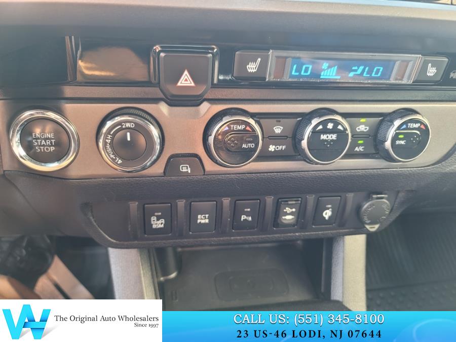 2017 Toyota Tacoma TRD Off Road Access Cab 6'' Bed V6 4x4 AT (Natl), available for sale in Lodi, New Jersey | AW Auto & Truck Wholesalers, Inc. Lodi, New Jersey 2017 Toyota Tacoma TRD Off Road Access Cab 6'' Bed V6 4x4 AT (Natl), available for sale in Lodi, New Jersey | AW Auto & Truck Wholesalers, Inc. Lodi, New Jersey