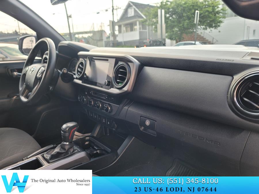2017 Toyota Tacoma TRD Off Road Access Cab 6'' Bed V6 4x4 AT (Natl), available for sale in Lodi, New Jersey | AW Auto & Truck Wholesalers, Inc. Lodi, New Jersey 2017 Toyota Tacoma TRD Off Road Access Cab 6'' Bed V6 4x4 AT (Natl), available for sale in Lodi, New Jersey | AW Auto & Truck Wholesalers, Inc. Lodi, New Jersey