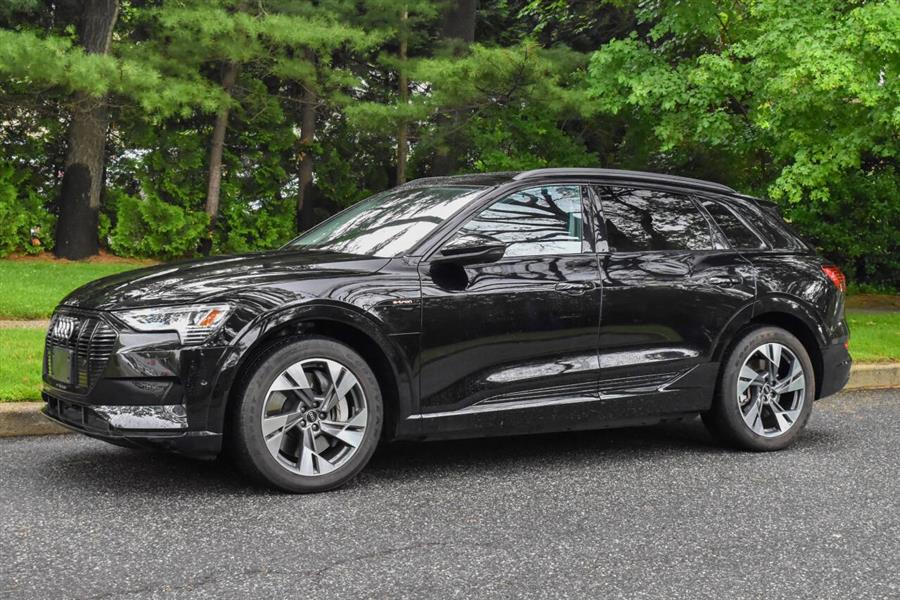 2021 Audi E-tron quattro Premium AWD 4dr SUV, available for sale in Great Neck, New York | Camy Cars. Great Neck, New York 2021 Audi E-tron quattro Premium AWD 4dr SUV, available for sale in Great Neck, New York | Camy Cars. Great Neck, New York
