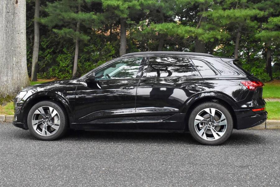 2021 Audi E-tron quattro Premium AWD 4dr SUV, available for sale in Great Neck, New York | Camy Cars. Great Neck, New York 2021 Audi E-tron quattro Premium AWD 4dr SUV, available for sale in Great Neck, New York | Camy Cars. Great Neck, New York