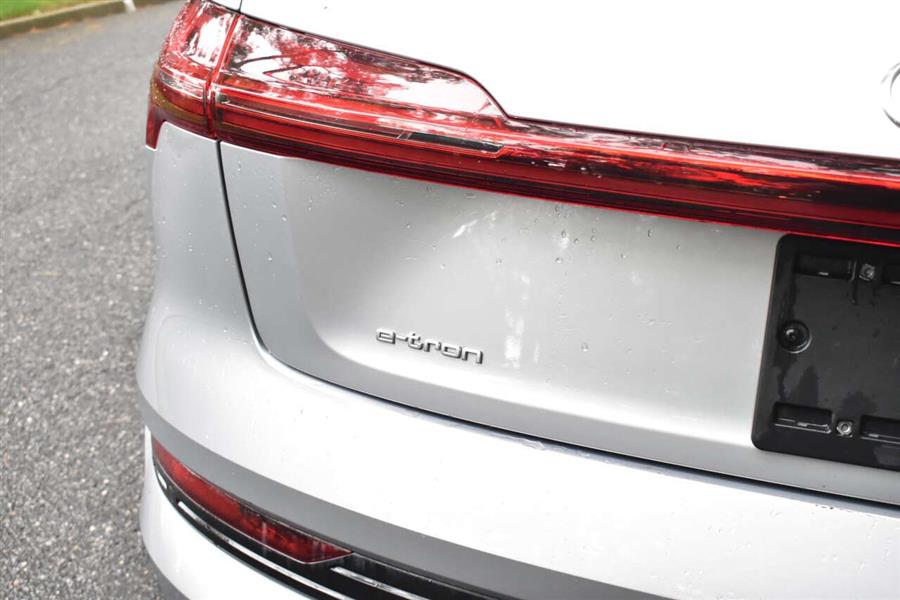 2021 Audi E-tron quattro Premium Plus AWD 4dr SUV, available for sale in Great Neck, New York | Camy Cars. Great Neck, New York 2021 Audi E-tron quattro Premium Plus AWD 4dr SUV, available for sale in Great Neck, New York | Camy Cars. Great Neck, New York