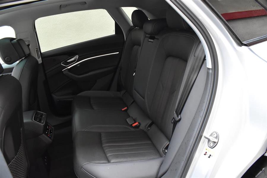 2021 Audi E-tron quattro Premium Plus AWD 4dr SUV, available for sale in Great Neck, New York | Camy Cars. Great Neck, New York 2021 Audi E-tron quattro Premium Plus AWD 4dr SUV, available for sale in Great Neck, New York | Camy Cars. Great Neck, New York