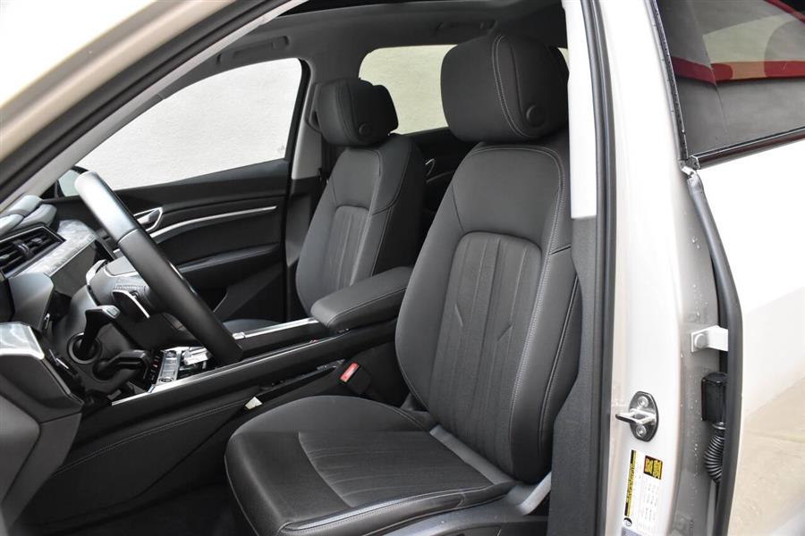 2021 Audi E-tron quattro Premium Plus AWD 4dr SUV, available for sale in Great Neck, New York | Camy Cars. Great Neck, New York 2021 Audi E-tron quattro Premium Plus AWD 4dr SUV, available for sale in Great Neck, New York | Camy Cars. Great Neck, New York