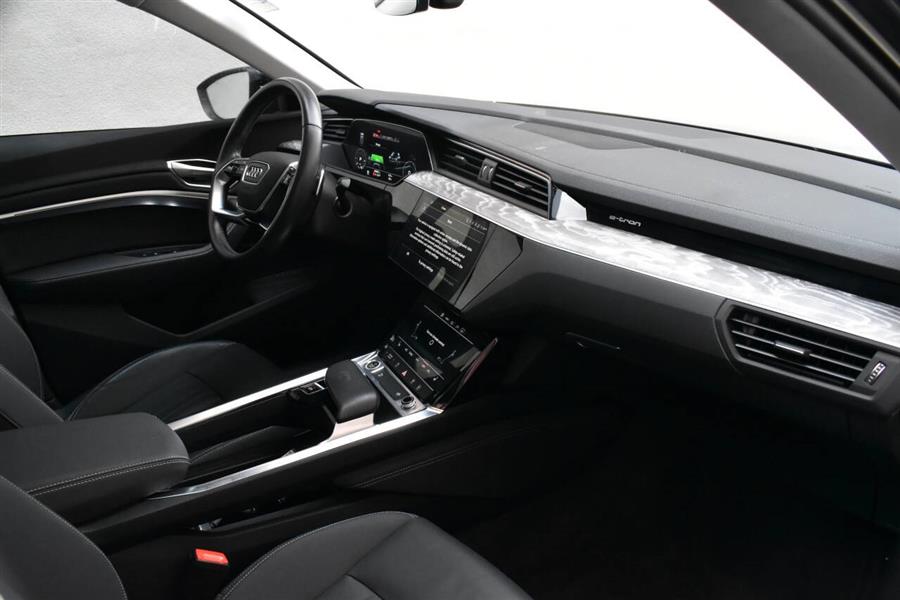 2021 Audi E-tron Sportback quattro Premium AWD 4dr Sportback, available for sale in Great Neck, New York | Camy Cars. Great Neck, New York 2021 Audi E-tron Sportback quattro Premium AWD 4dr Sportback, available for sale in Great Neck, New York | Camy Cars. Great Neck, New York