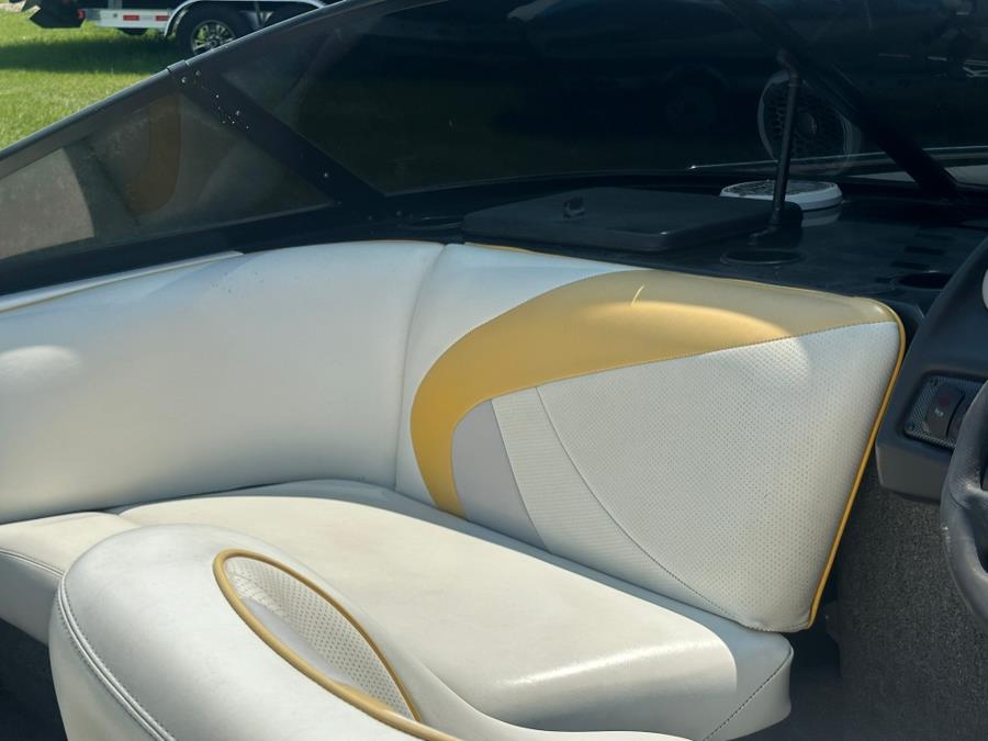 2002 Malibu Sportster LX Ski Boat, available for sale in Darien, Wisconsin | Geneva Motor Cars. Darien, Wisconsin 2002 Malibu Sportster LX Ski Boat, available for sale in Darien, Wisconsin | Geneva Motor Cars. Darien, Wisconsin