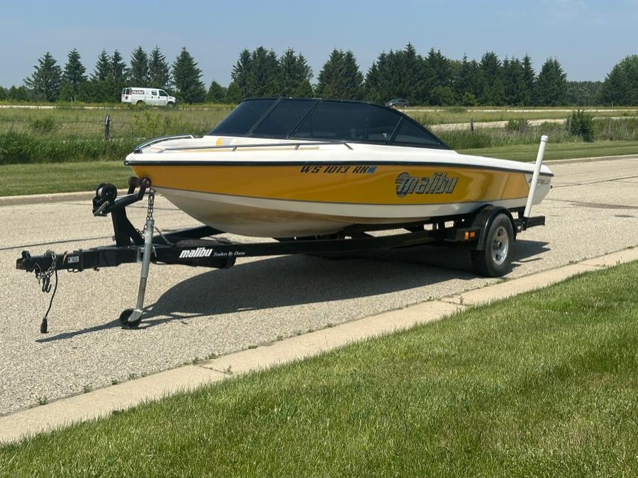 2002 Malibu Sportster LX Ski Boat, available for sale in Darien, Wisconsin | Geneva Motor Cars. Darien, Wisconsin 2002 Malibu Sportster LX Ski Boat, available for sale in Darien, Wisconsin | Geneva Motor Cars. Darien, Wisconsin