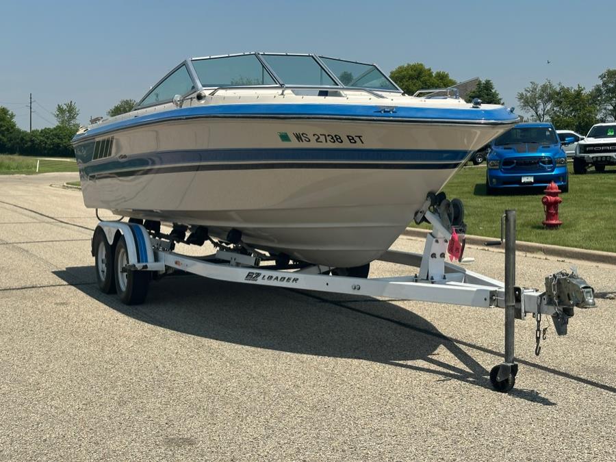 1987 Sea Ray Seville BOAT, available for sale in Darien, Wisconsin | Geneva Motor Cars. Darien, Wisconsin 1987 Sea Ray Seville BOAT, available for sale in Darien, Wisconsin | Geneva Motor Cars. Darien, Wisconsin