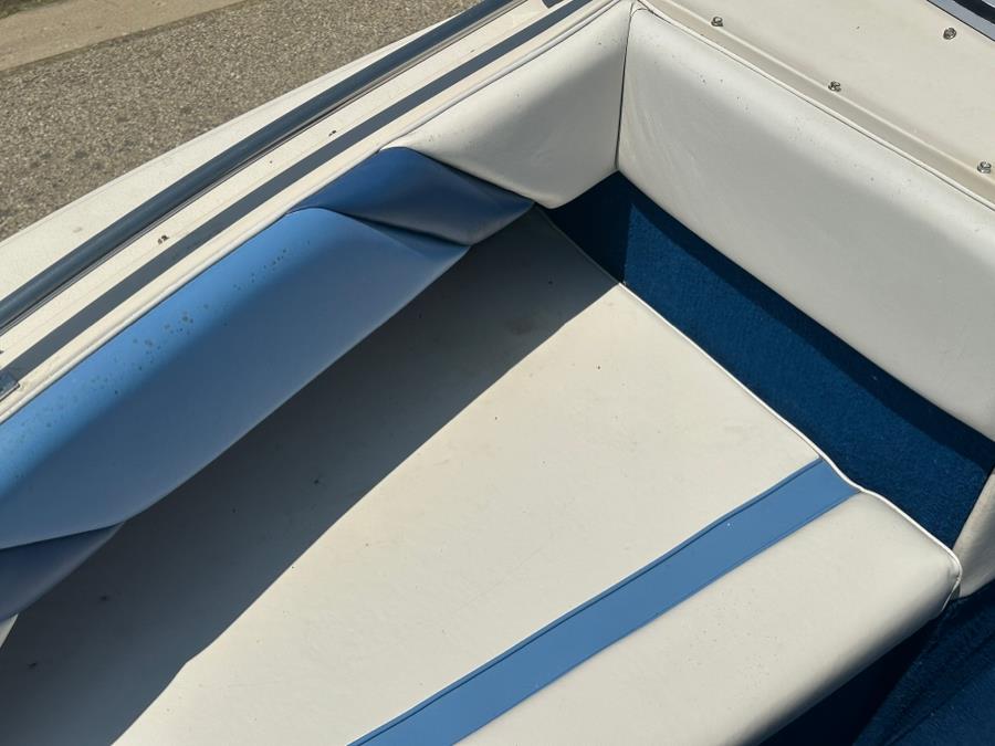 1987 Sea Ray Seville BOAT, available for sale in Darien, Wisconsin | Geneva Motor Cars. Darien, Wisconsin 1987 Sea Ray Seville BOAT, available for sale in Darien, Wisconsin | Geneva Motor Cars. Darien, Wisconsin