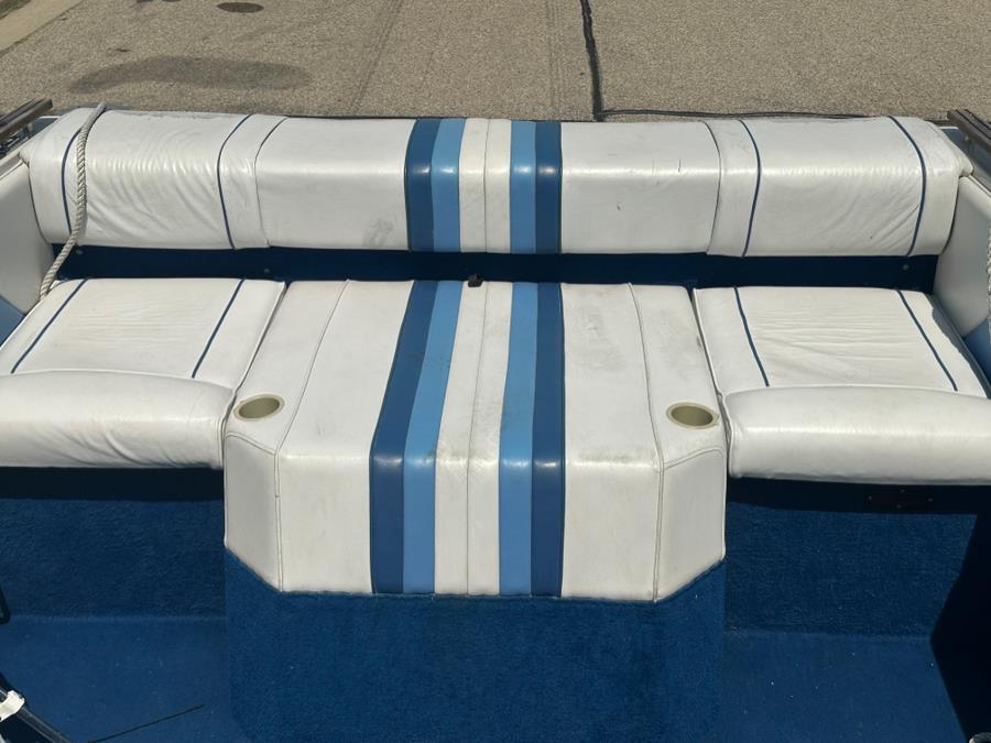 1987 Sea Ray Seville BOAT, available for sale in Darien, Wisconsin | Geneva Motor Cars. Darien, Wisconsin 1987 Sea Ray Seville BOAT, available for sale in Darien, Wisconsin | Geneva Motor Cars. Darien, Wisconsin