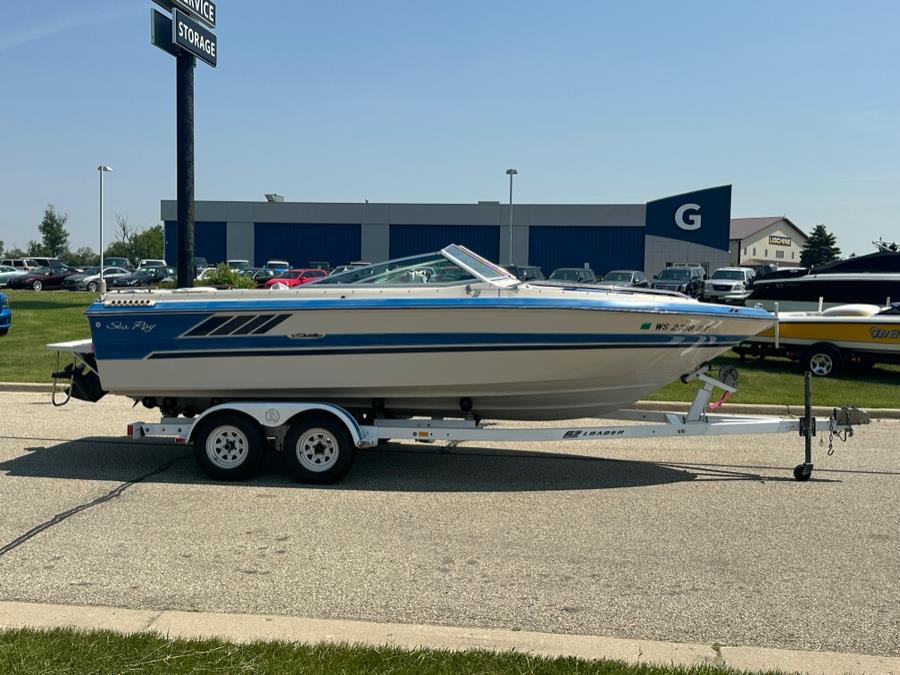 1987 Sea Ray Seville BOAT, available for sale in Darien, Wisconsin | Geneva Motor Cars. Darien, Wisconsin 1987 Sea Ray Seville BOAT, available for sale in Darien, Wisconsin | Geneva Motor Cars. Darien, Wisconsin