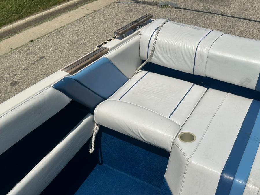 1987 Sea Ray Seville BOAT, available for sale in Darien, Wisconsin | Geneva Motor Cars. Darien, Wisconsin 1987 Sea Ray Seville BOAT, available for sale in Darien, Wisconsin | Geneva Motor Cars. Darien, Wisconsin