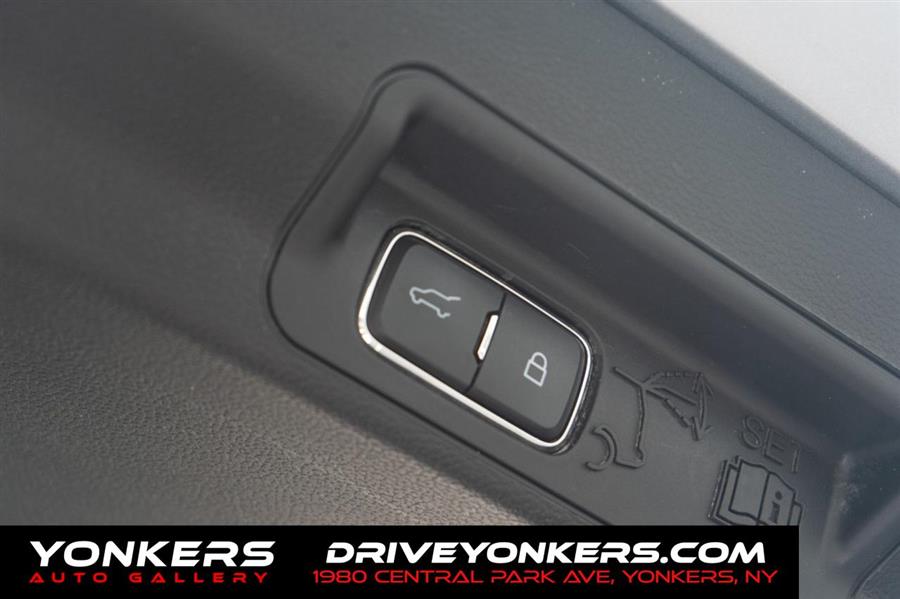 2023 Ford Explorer Limited 4WD, available for sale in Woodside, New York | Drive Central. Woodside, New York 2023 Ford Explorer Limited 4WD, available for sale in Woodside, New York | Drive Central. Woodside, New York