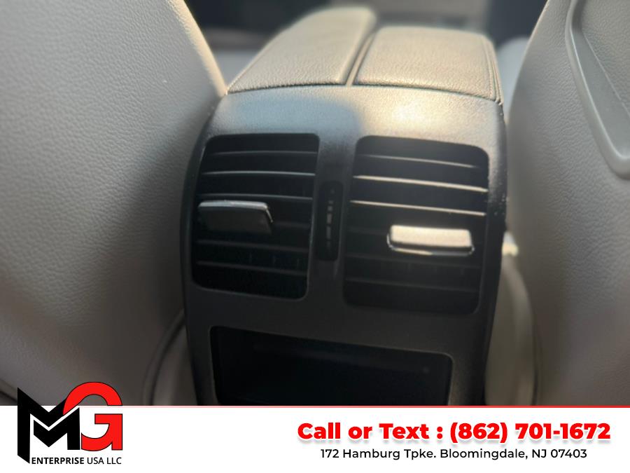 2013 Mercedes-Benz GLK-Class RWD 4dr GLK 350, available for sale in Bloomingdale, New Jersey | MG Enterprise USA. Bloomingdale, New Jersey 2013 Mercedes-Benz GLK-Class RWD 4dr GLK 350, available for sale in Bloomingdale, New Jersey | MG Enterprise USA. Bloomingdale, New Jersey