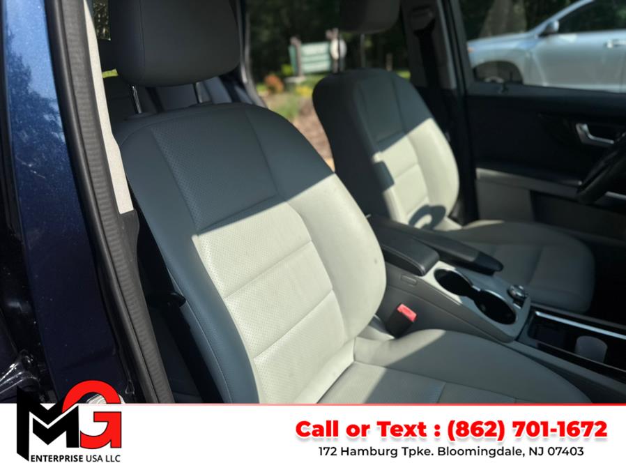 2013 Mercedes-Benz GLK-Class RWD 4dr GLK 350, available for sale in Bloomingdale, New Jersey | MG Enterprise USA. Bloomingdale, New Jersey 2013 Mercedes-Benz GLK-Class RWD 4dr GLK 350, available for sale in Bloomingdale, New Jersey | MG Enterprise USA. Bloomingdale, New Jersey