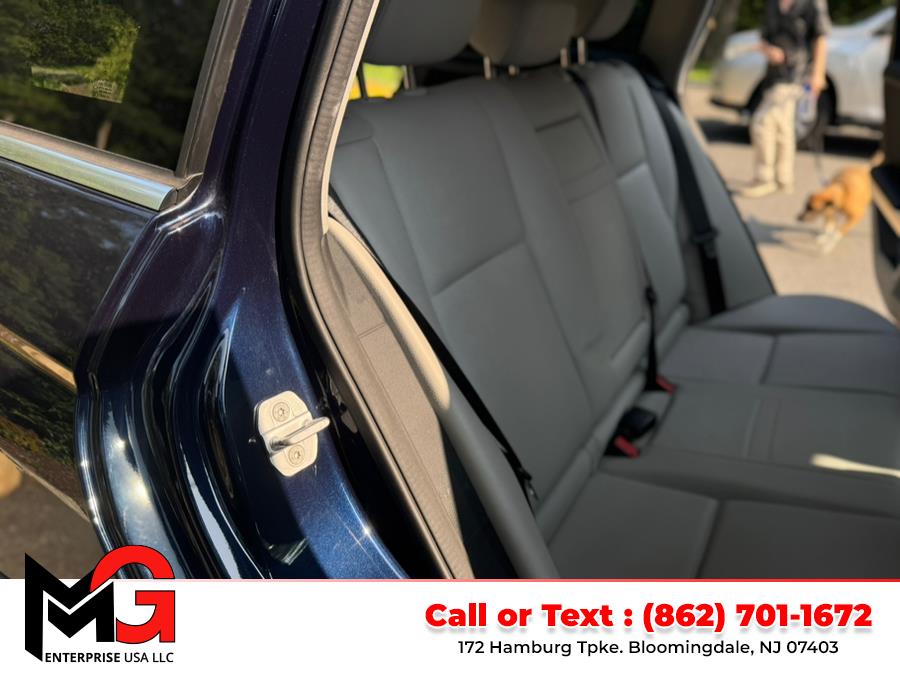 2013 Mercedes-Benz GLK-Class RWD 4dr GLK 350, available for sale in Bloomingdale, New Jersey | MG Enterprise USA. Bloomingdale, New Jersey 2013 Mercedes-Benz GLK-Class RWD 4dr GLK 350, available for sale in Bloomingdale, New Jersey | MG Enterprise USA. Bloomingdale, New Jersey