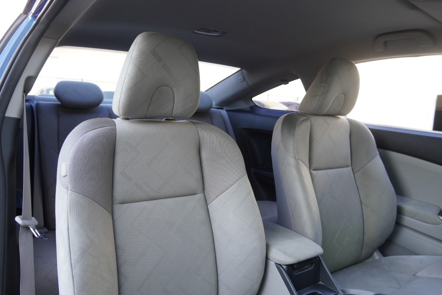 2012 Honda Civic Cpe (ONE OWNER) 2dr Auto LX, available for sale in Riverside, California | Big Timin Motors LLC. Riverside, California 2012 Honda Civic Cpe (ONE OWNER) 2dr Auto LX, available for sale in Riverside, California | Big Timin Motors LLC. Riverside, California